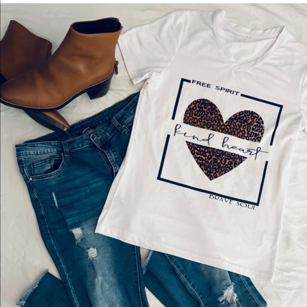 Kind Heart Tee